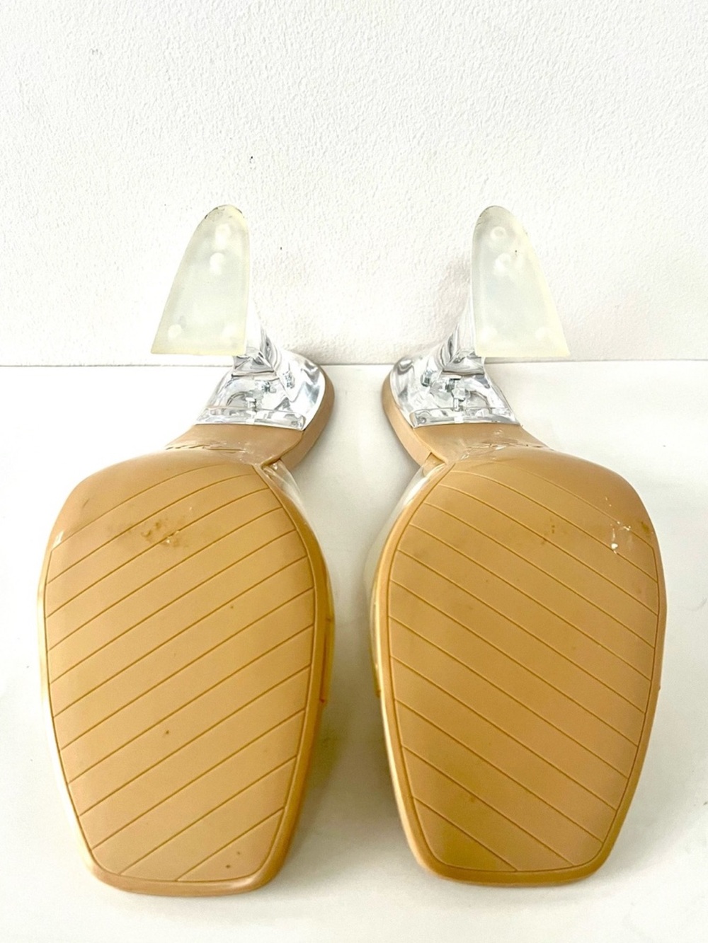 ZARA Women’s methacrylate and vinyl clear heeled sandals🤍🤍 - Picture 9 of 9